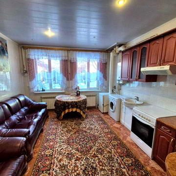 Продам 2этажный дом с удобствами. Р-н Коммунального Рынка.