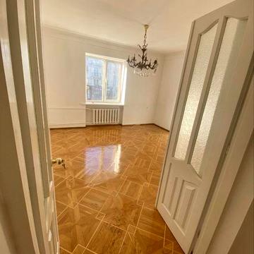 Квартира центр міста Волі