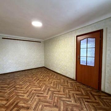 Двокімнатна квартира з ремонтом біля м. Святошин. Без комісії! ЖК