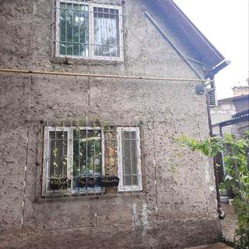 Продажа квартируы- дом на земле на Ат.Головатого(Пересыпь)