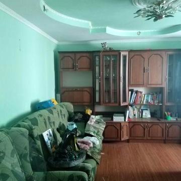 Продасться трьохкімнатна квартира