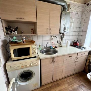 Центр 1 кімнатна квартира в районі театру Гоголя