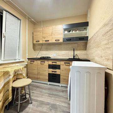 Олександра Архипенка вул. (Мате Залки), 10-А