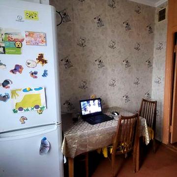 Продаю 1кв на проспекті Миру