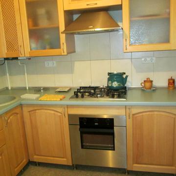 Воскресенська вул. (Леніна), 1