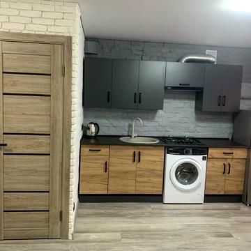 Почайнинська вул., 50/49