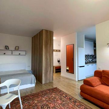 Кришталеві Джерела, Метрологічна, 62, охорона території, парк Феофанія