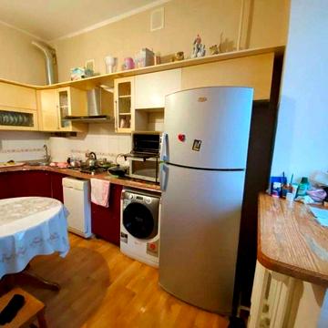 Продам 2 ком «АББО» Автономное отопление! Центр города!