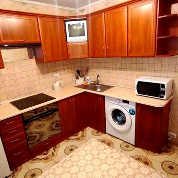 Оренда 2к квартири вул. Симиренка 12-В швидкісний трамвай 4 хв.