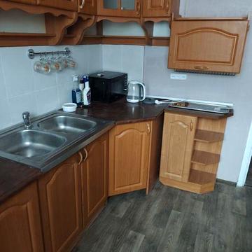 Срочно!Сдам  2к Добровольского  130  за 6000