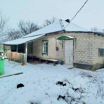 Продається пів будинку в Верхівцеве