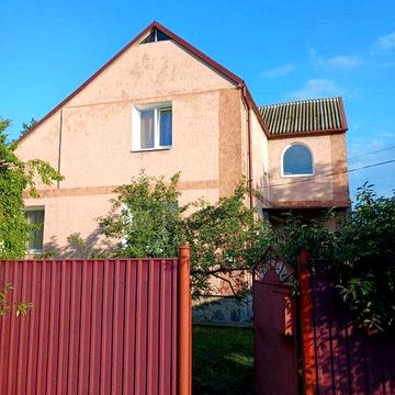 Двоповерховий будинок!! 30 хвилин від міста!!