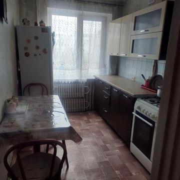 Сдам 1 комнатную квартиру на Коммунаре .На короткий срок