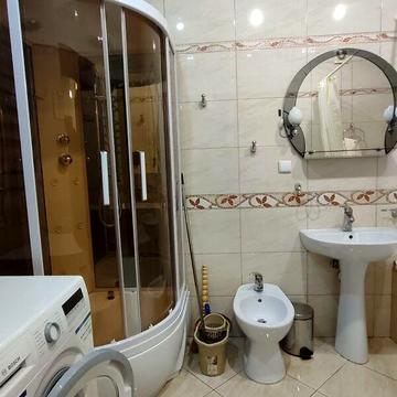 Довгострокова оренда 3к Квартира Кастелівка вулиця