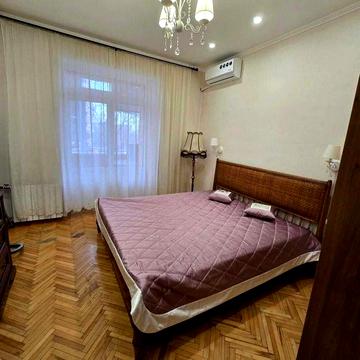 Здається 2-кімнатна квартира, пр.Берестейський,60