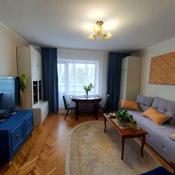 Вадима Гетьмана вул., 22-Б