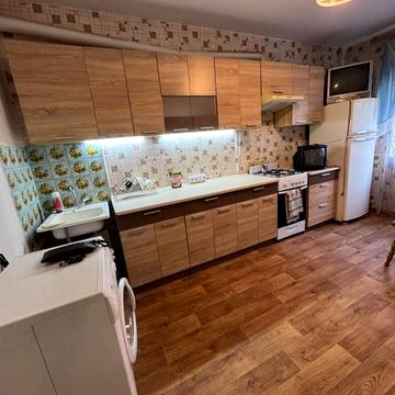 Івана Фунтового вул., 27