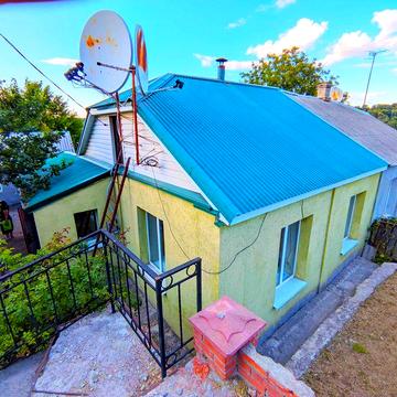 Центр. Майдан Незалежності. Окремий будинок + Частина будинку 5 соток.