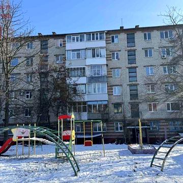 Квартира під ВАШ РЕМОНТ! 2-х кімнатна квартира