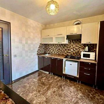 Оренда 1 кімнатної квартири навпроти Екватора.