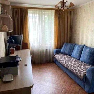 Продается 3 комнатная квартира Одесская, сторона с/м Класс