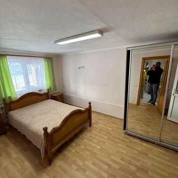 Оренда 2-х кімнатного частини будинку, по вул. Приміська.