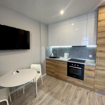 Березнева вул., 12