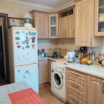 Продаж 4-кімнатної квартири вул. Г. Кондратьєва