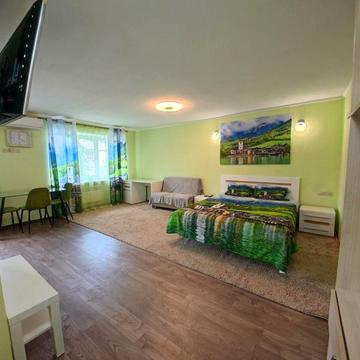 Сдам просторную 1к  Студию,  пр. Богдана Хмельницкого 16, пр.Поля