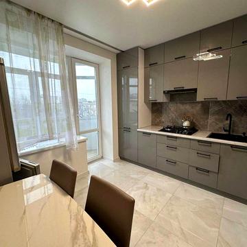 Оренда 2 км квартири в центрі міста неподалік озера