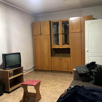 Оренда квартири Машинобудівників 15