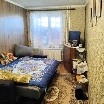 Продам 2-во кімнатну квартиру на проспекті Лушпи.