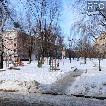 Продається 4к. квартира по вул. Братиславска, 13  рк