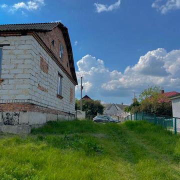 Продаж будинку з прямим виходом до річки,Козлин