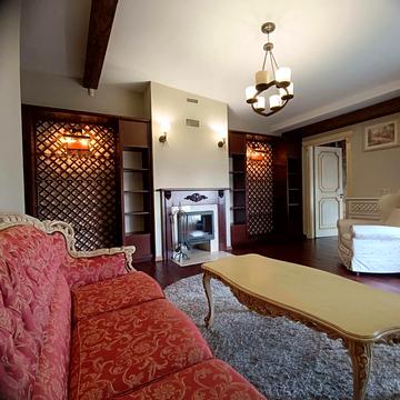 Антоновича вул. (Горького), 8