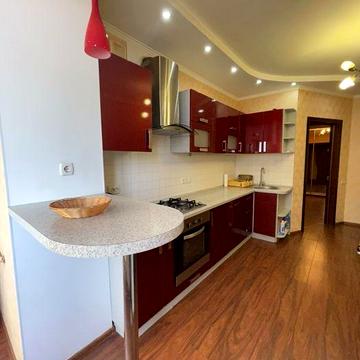 Сдам 2 комн ЖК Вернисаж/ Костанди 13000