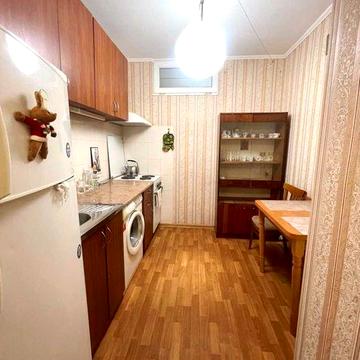 Продам 2-х комнатную квартиру с ремонтом /близь к Центру/Селекционный