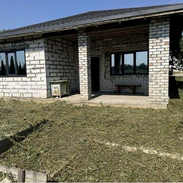 Продаж будинку  з власним берегом на ріки  район «Сакура»