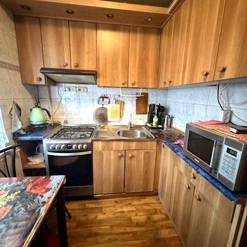 Продам 3х комнатную квартиру.Холодная гора