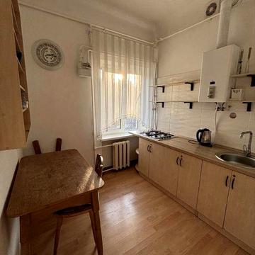 Оренда 2 кімнатна квартира  вул Проспект Незалежності