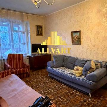 Продаж 3-к квартири без ремонту, бульв. Лесі Українки, Центр Печерськ