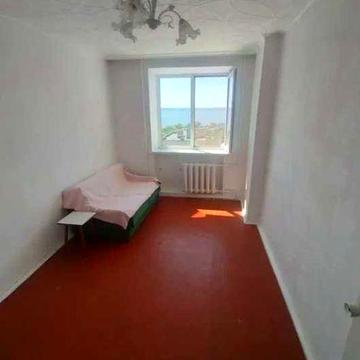 Продам 3-комн. квартиру на Левом берегу, 10 мкр. Сертификат