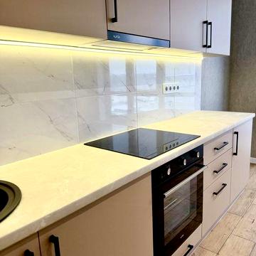 Продаж 2 кімнатної квартири з НОВИМ РЕМОНТОМ! БЕЗ КОМІСІЇ!