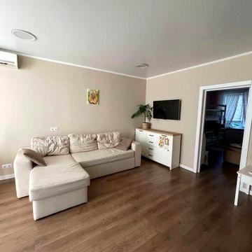 Без комісії! Сертифікат! Євро 2к з ремонтом біля центра міста!