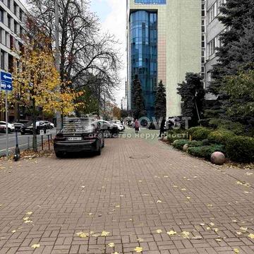 2-кімн.,Печерськ Князів Острозьких Метро Арсенальна-5 хв Парк