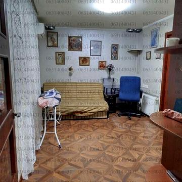 Собственик, Продам 2-комнатную квартиру в центри.