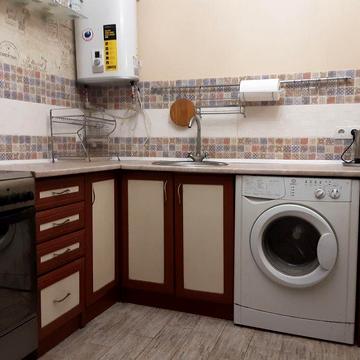 Оболонь.1-к.35м2.Ремонт,бойлер,сучасні меб,WіFi,Метро,18хв.пішки