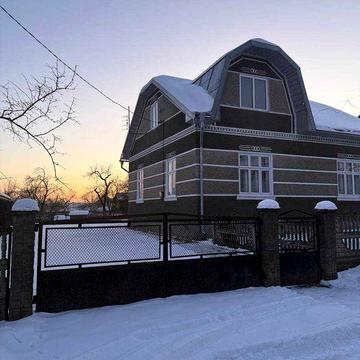 Продам будинок з земельною ділянкою в с. Суховерхів