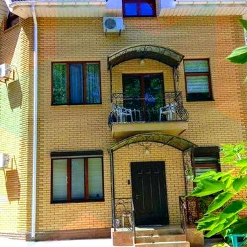 Сдам просторную студию в частном доме