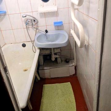 1 кім. Квартира центр 1го грудня